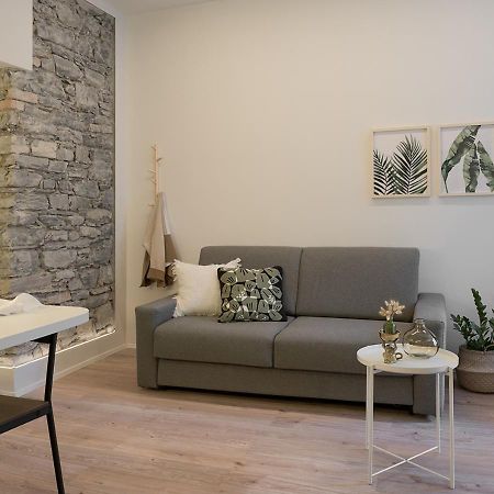 Exclusive Green Apartment - City Center - Como - Near Station Værelse billede